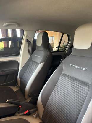 VOLKSWAGEN-CROSS UP-1.0 TSI 12V FLEX 4P MANUAL VOLKSWAGEN-CROSS UP-2017