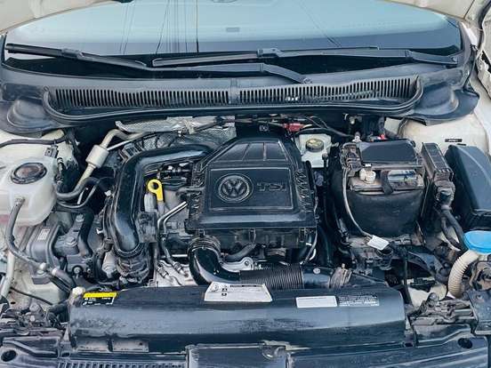 VOLKSWAGEN-VIRTUS-1.0 200 TSI COMFORTLINE AUTOMÁTICO VOLKSWAGEN-VIRTUS-2018