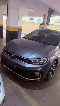 VOLKSWAGEN VIRTUS 1.0 200 TSI HIGHLINE AUTOMÁTICO