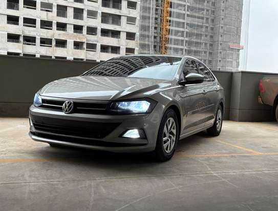 VOLKSWAGEN-VIRTUS-2019