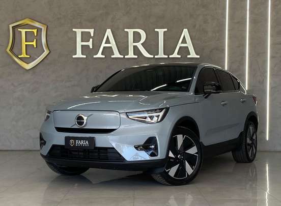 VOLVO-C40-2023