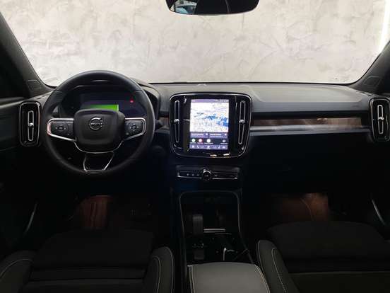 VOLVO-C40-P6 RECHARGE ELECTRIC PLUS VOLVO-C40-2023