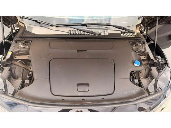 VOLVO-EX30-2024