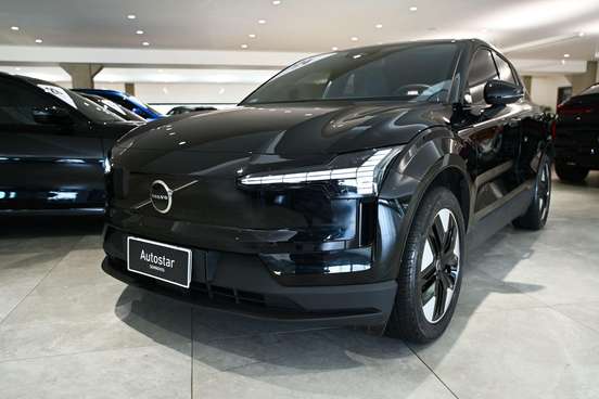 VOLVO-EX30-2024