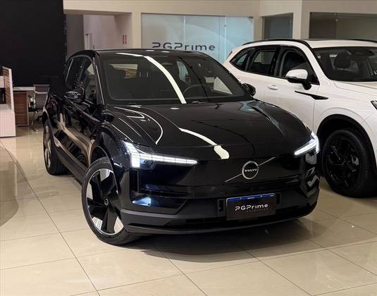 VOLVO EX30 69 KW ELÉTRICO PLUS
