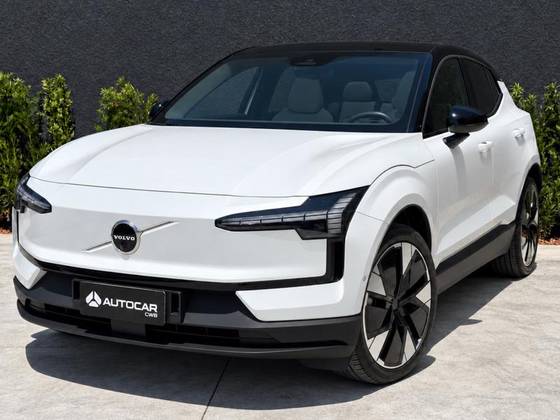 VOLVO EX30 69 KW ELÉTRICO ULTRA