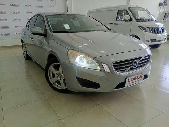 VOLVO-S60-1.6 T4 FWD GASOLINA 4P AUTOMÁTICO VOLVO-S60-2012