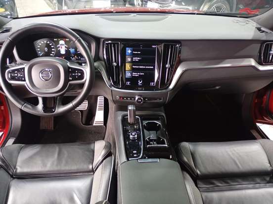 VOLVO-S60-2.0 T8 R-DESIGN HÍBRIDO 4P AUTOMÁTICO VOLVO-S60-2021