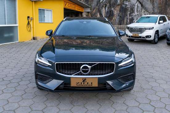 VOLVO-V60-2019
