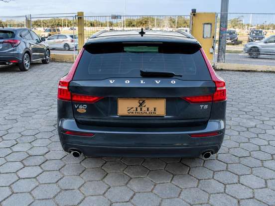 VOLVO-V60-2.0 T5 GASOLINA MOMENTUM GEARTRONIC VOLVO-V60-2019