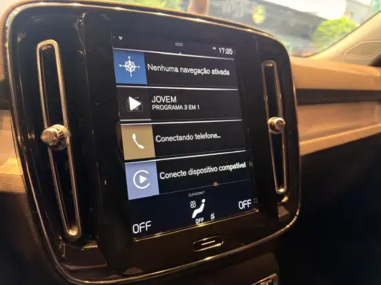 VOLVO-XC40-2.0 T4 GASOLINA MOMENTUM GEARTRONIC VOLVO-XC40-2020