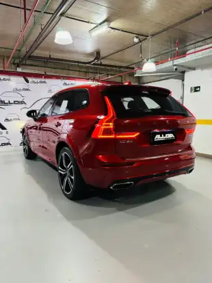 VOLVO-XC60-2019