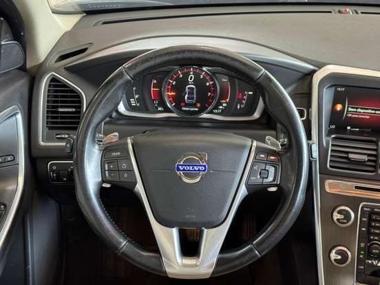 VOLVO-XC60-2.0 T5 DYNAMIC FWD TURBO GASOLINA 4P AUTOMÁTICO VOLVO-XC60-2015