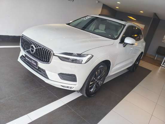 VOLVO-XC60-2018