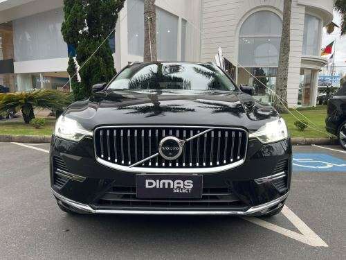 VOLVO-XC60-2021