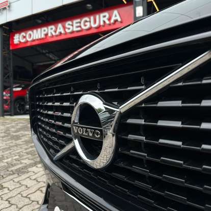 VOLVO-XC60-2021