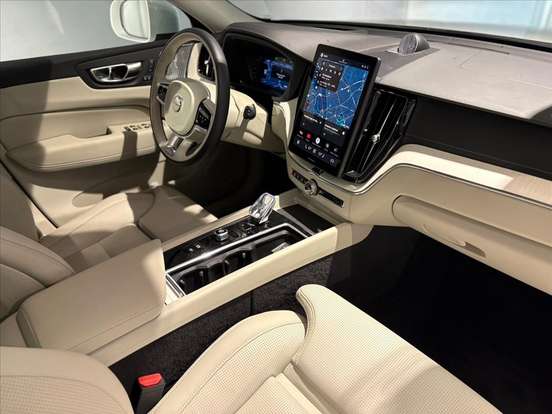 VOLVO-XC60-2026
