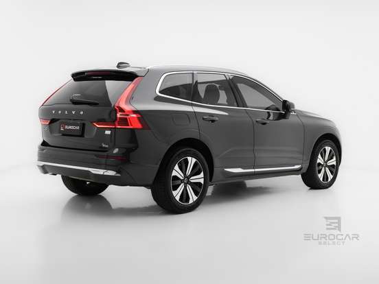 VOLVO-XC60-2024