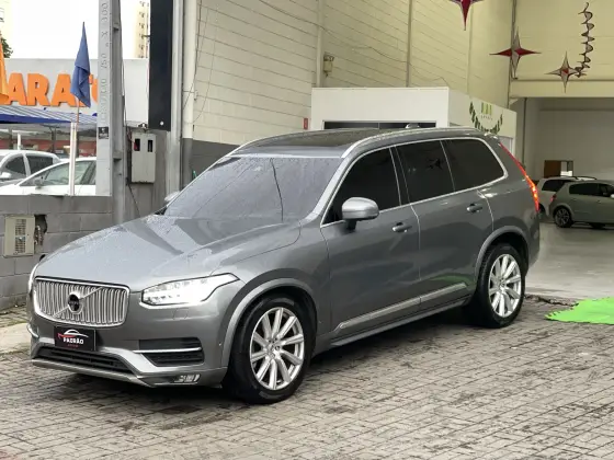 VOLVO XC90 2.0 INSCRIPTION TURBO GASOLINA 4P 4X4 AUTOMÁTICO