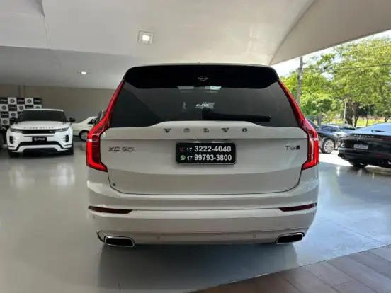 VOLVO-XC90-2.0 T6 GASOLINA MOMENTUM AWD GEARTRONIC VOLVO-XC90-2019