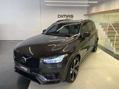 VOLVO-XC90-2023