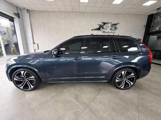 VOLVO-XC90-2024