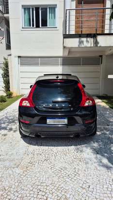 VOLVO-C30-2010