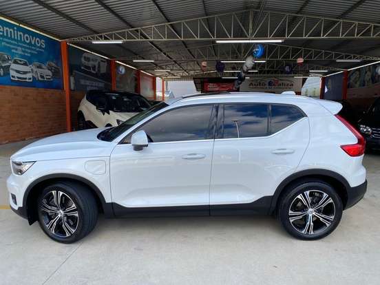 VOLVO-C40-P8 RECHARGE PURE ELECTRIC AWD VOLVO-C40-2021