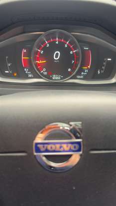 VOLVO-V60-2014