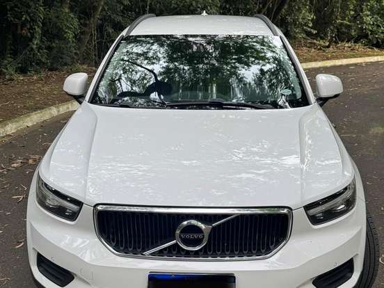 VOLVO-XC40-2.0 T4 GASOLINA MOMENTUM GEARTRONIC VOLVO-XC40-2019