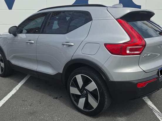 VOLVO-XC40-P8 RECHARGE TWIN ELECTRIC ULTIMATE AWD VOLVO-XC40-2023