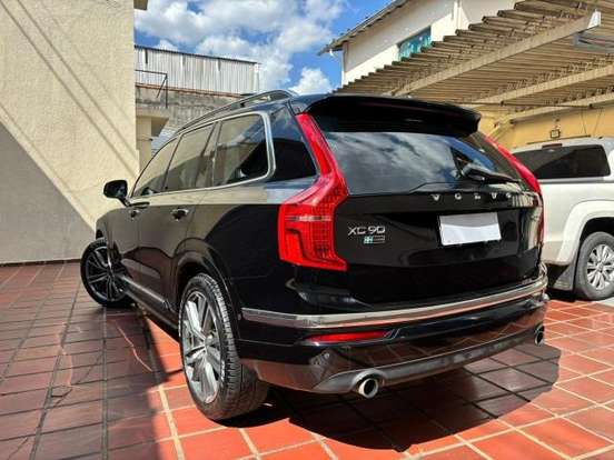 VOLVO-XC90-2.0 MOMENTUM TURBO GASOLINA 4P 4X4 AUTOMÁTICO VOLVO-XC90-2016