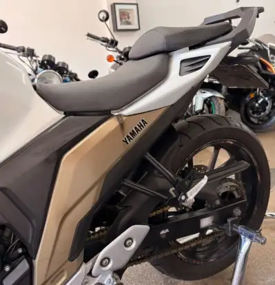 YAMAHA-FZ25 FAZER ABS-2018