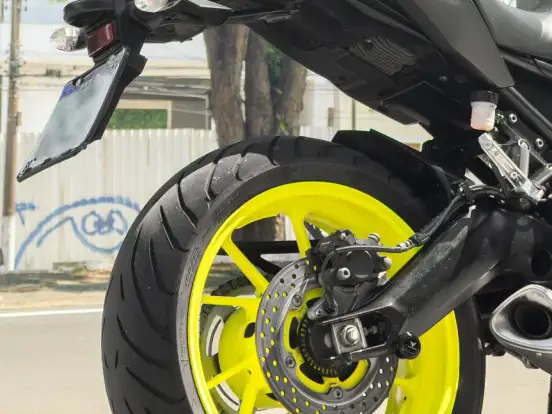 YAMAHA-MT-09 YAMAHA-MT-09-2017