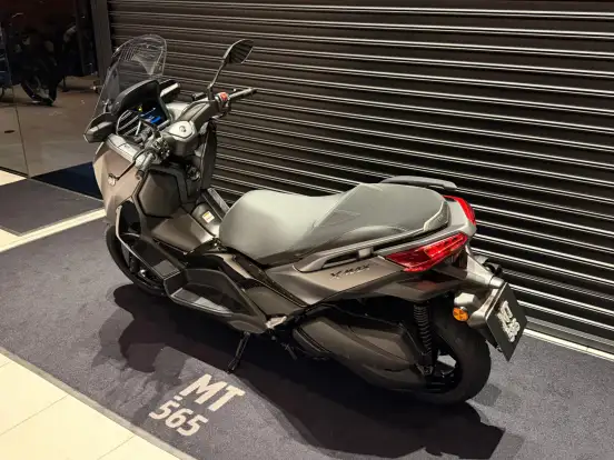 YAMAHA-XMAX 300 CONNECTED ABS-2026