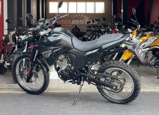 YAMAHA-XTZ 250 LANDER-2022