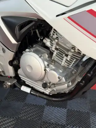 YAMAHA-YS 250 FAZER-2014