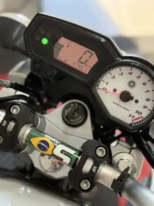 YAMAHA-YS 250 FAZER-2014