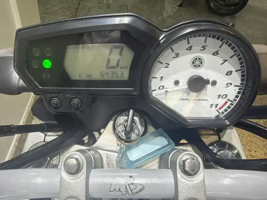YAMAHA-YS 250 FAZER YAMAHA-YS 250 FAZER-2014
