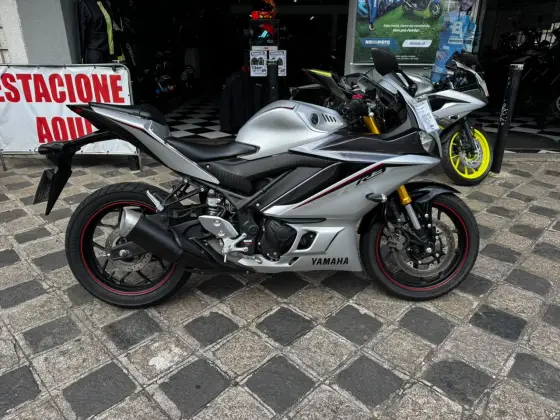 YAMAHA YZF R3 ABS 