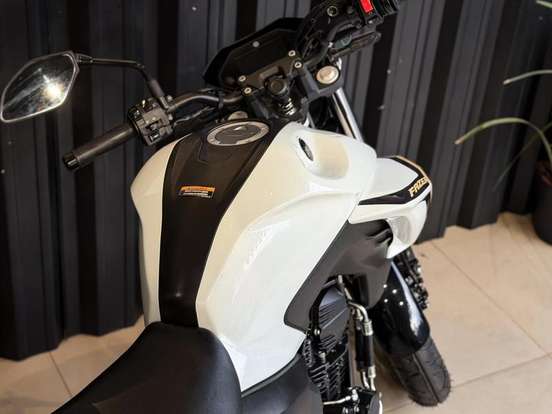 YAMAHA-FZ25 FAZER ABS-2024