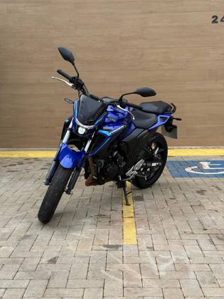 YAMAHA FZ25 FAZER ABS 