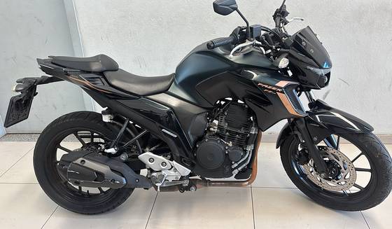 YAMAHA FZ25 FAZER ABS 