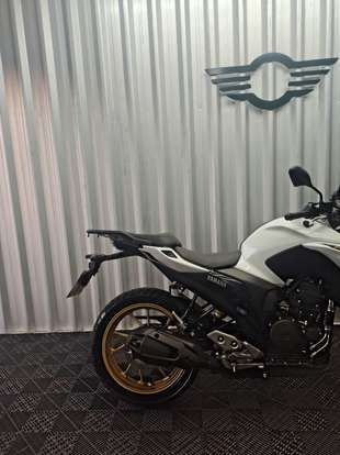 YAMAHA-FZ25 FAZER CONNECTED ABS-2024