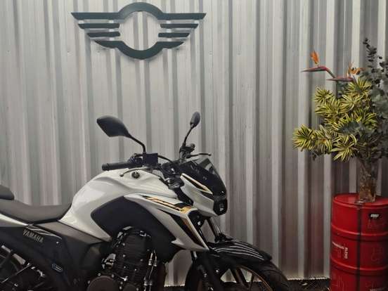 YAMAHA-FZ25 FAZER CONNECTED ABS YAMAHA-FZ25 FAZER CONNECTED ABS-2024