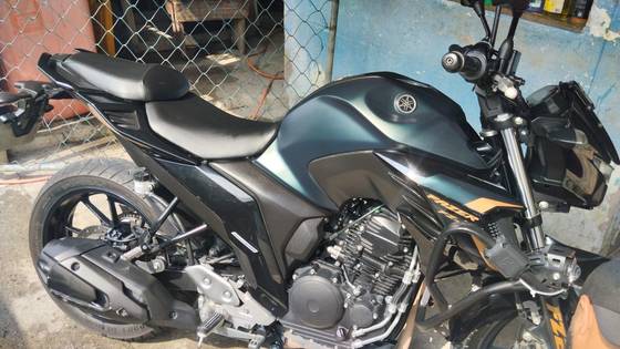 YAMAHA FZ25 FAZER ABS 