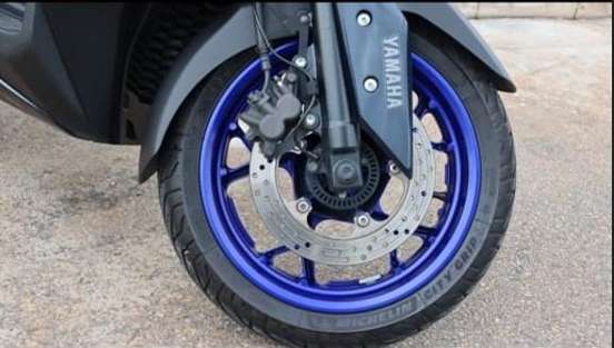 YAMAHA-XMAX ABS-2024