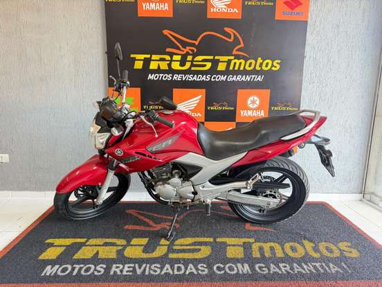 YAMAHA-YS 250 FAZER YAMAHA-YS 250 FAZER-2010