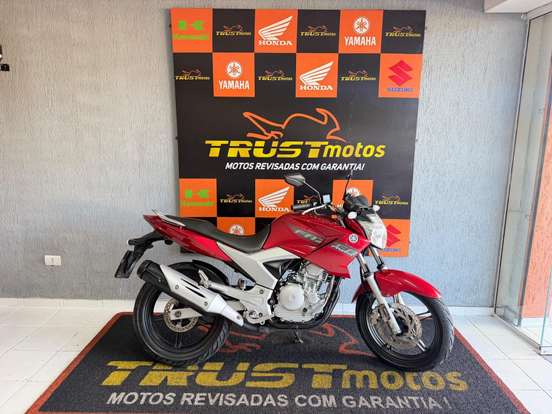 YAMAHA-YS 250 FAZER-2010