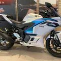 YAMAHA YZF R3 ABS CONNECTED YAMAHA YZF R3 ABS CONNECTED